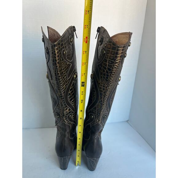 Veruska European Western Bronze Studded Vegan Cowgirl Knee High Boots Sz 6 Slim - Picture 7 of 12